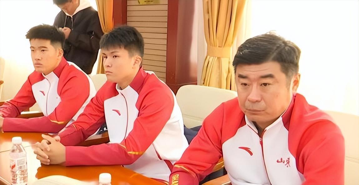 开云app-意外！他是跟韩鹏齐名的83一代国脚王牌，如今已转型成青训教练